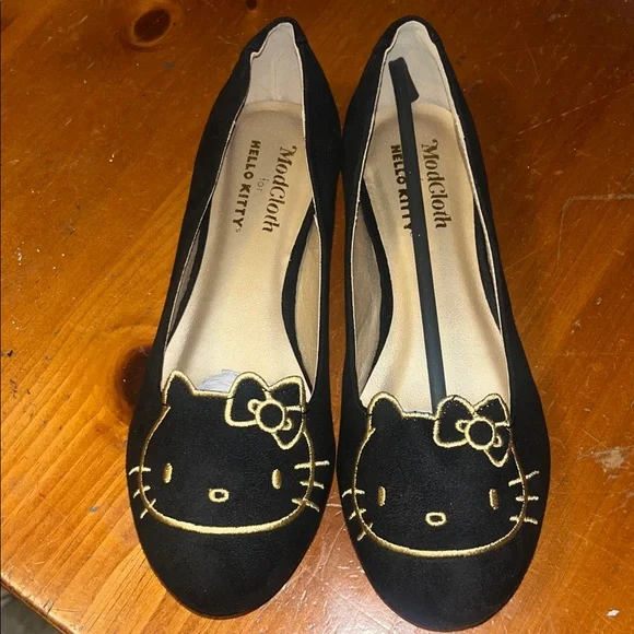 ModCloth for Hello Kitty Amble Companion Ballet Flats Size 7 NEW - Picture 2 of 4